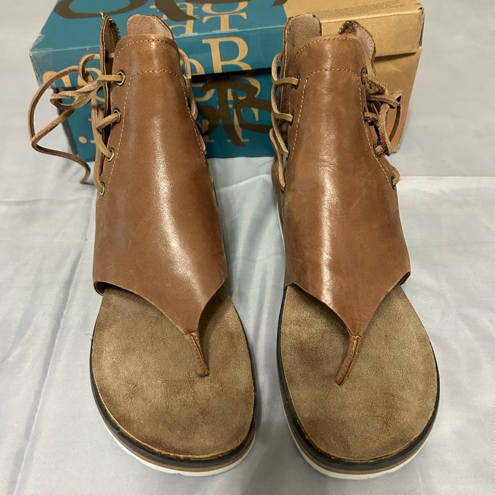 Born Women's Gladiator Sandals